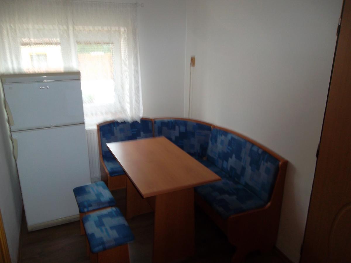 Ubytovani U Maminky Guest House เลดนิตเซ ภายนอก รูปภาพ
